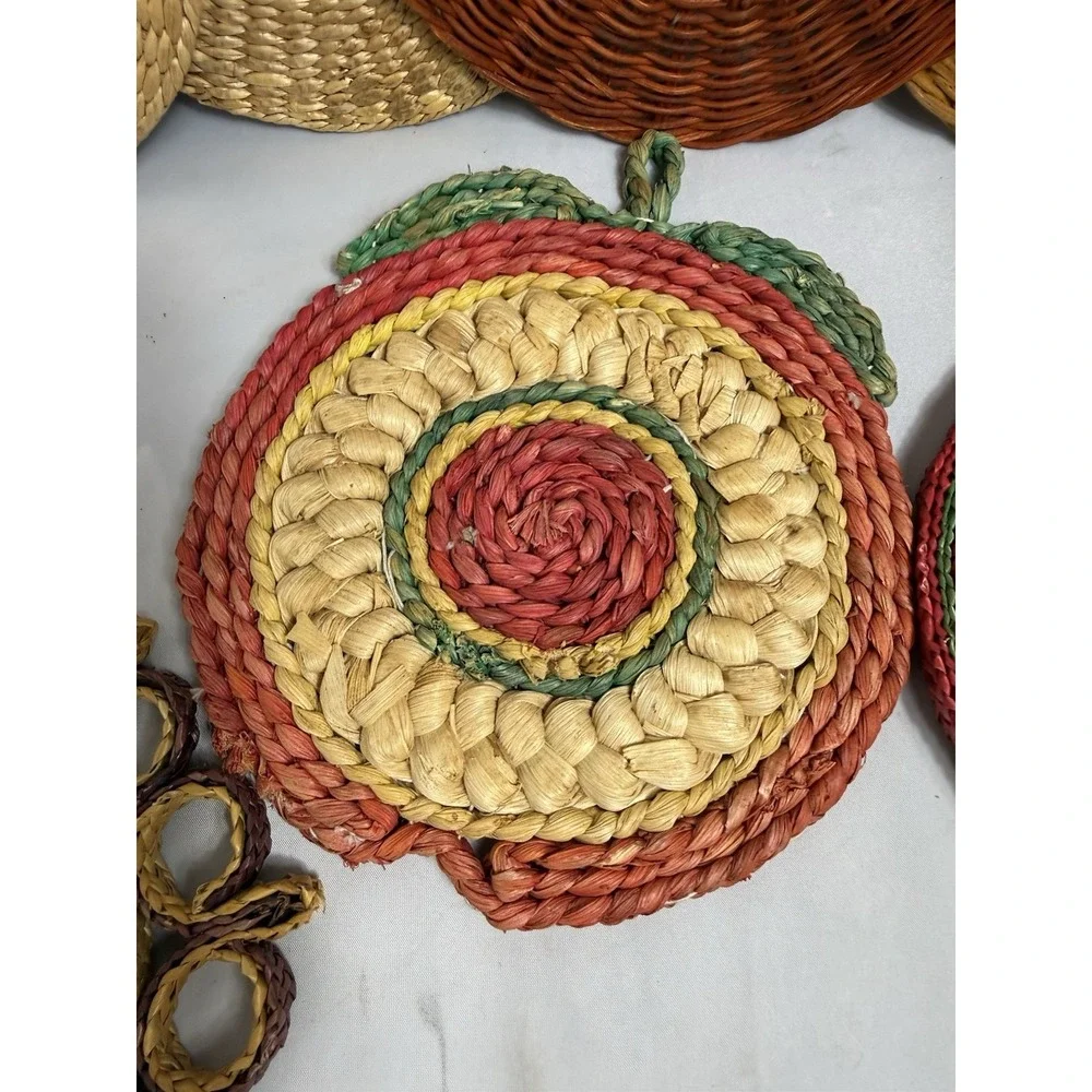 Vintage Raffia Straw Wicker Rattan Trivet Hot Pad Wall Decor Boho Lot Of 10